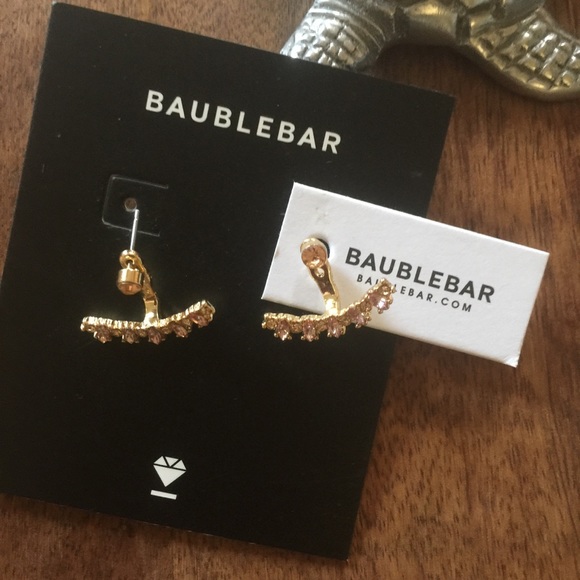 NWT BAUBLEBAR earring. - Picture 3 of 4